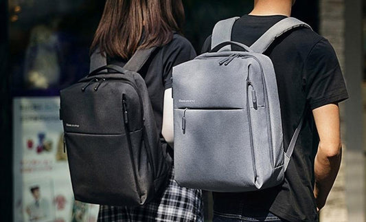 Wszystkie kieszenie Mi City Backpack