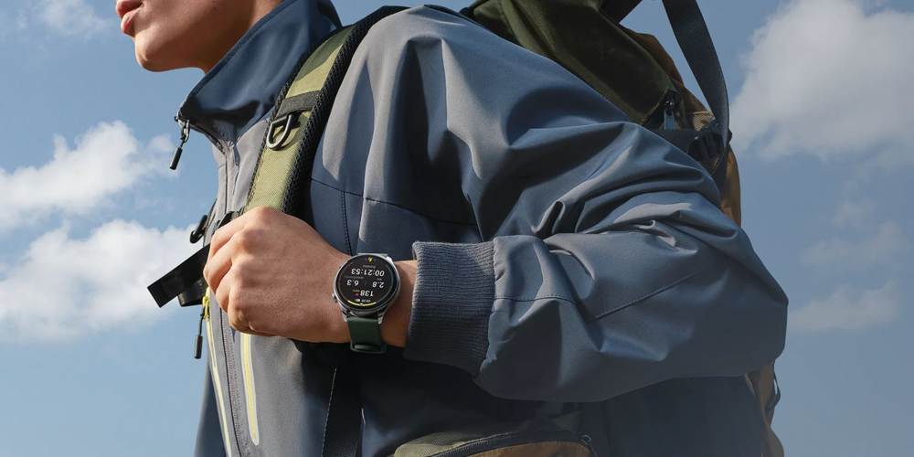 Smartwatch Xiaomi na nadgarstku
